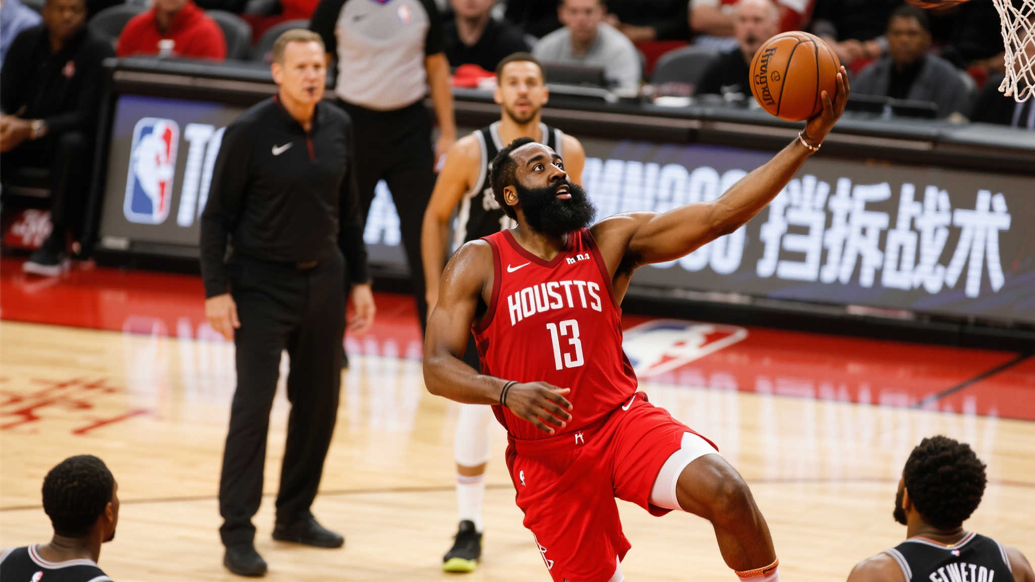 的中場球員 的中場球員