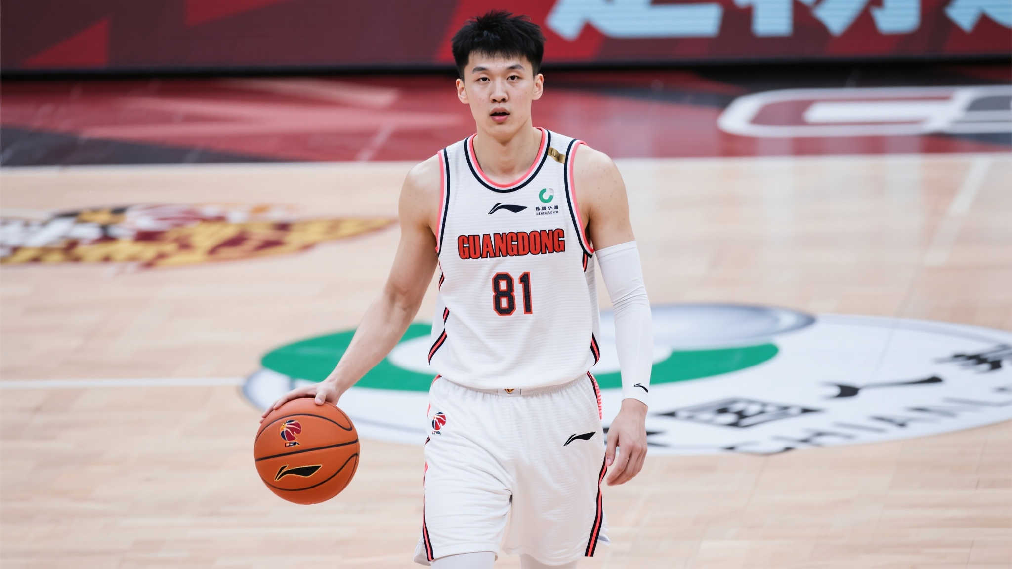 球队的绝对 球队的绝对